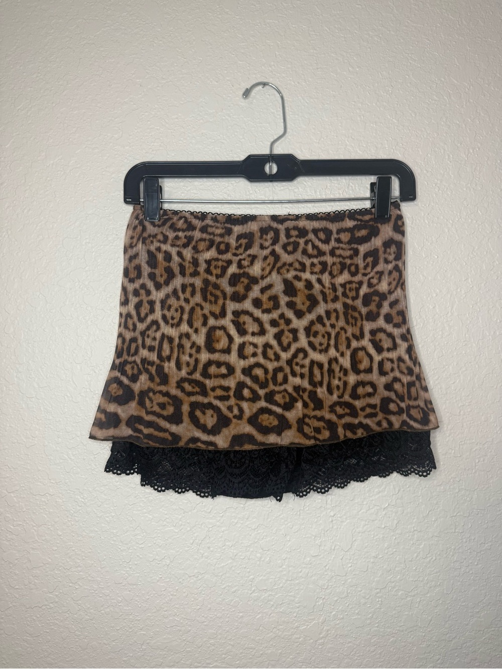 Leopard Print Mini Skirt with Lace Trim